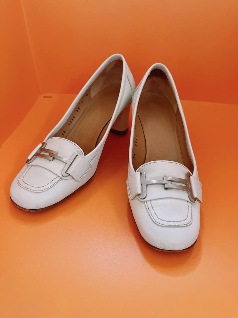 美品 フェラガモ salvatore ferragamo ヒールローファー