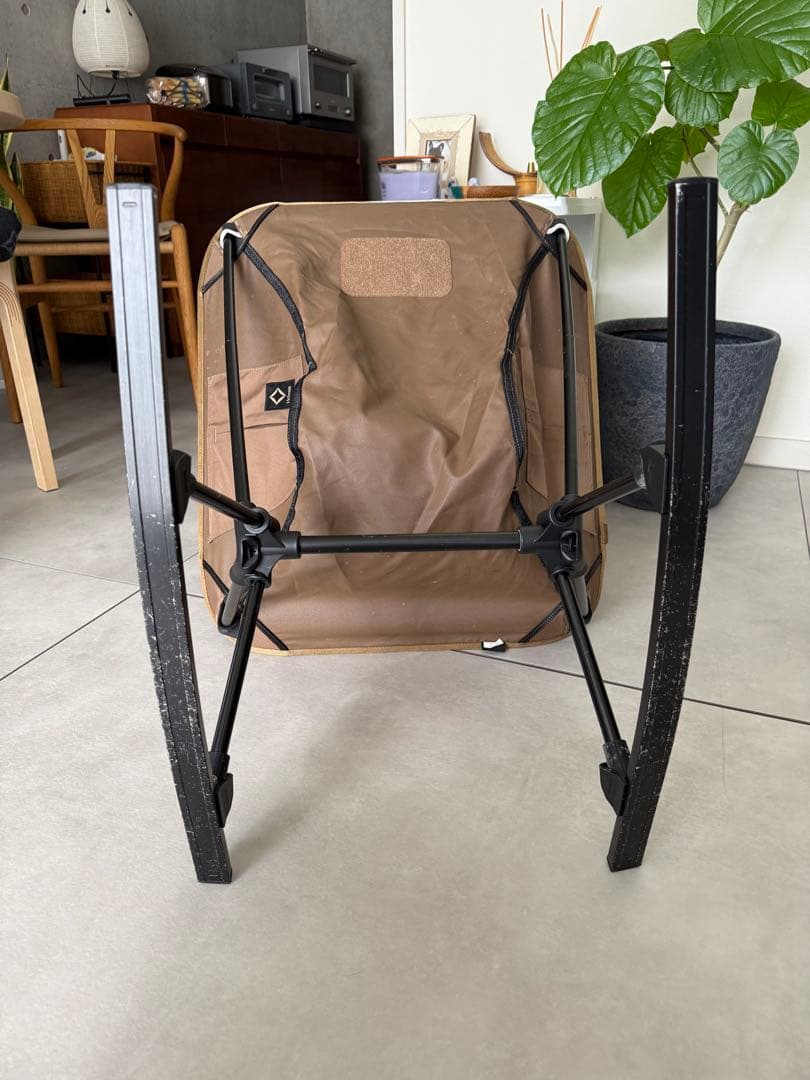 ヘリノックス タクティカルチェアワンコヨーテ&ロッキングフット