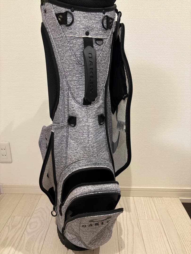 OAKLEY キャディバッグ スタンド型　グレー