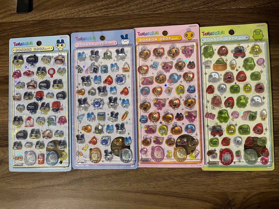 【新品・正規品】ボンボンドロップシール たまごっち 4種セット　匿名配送