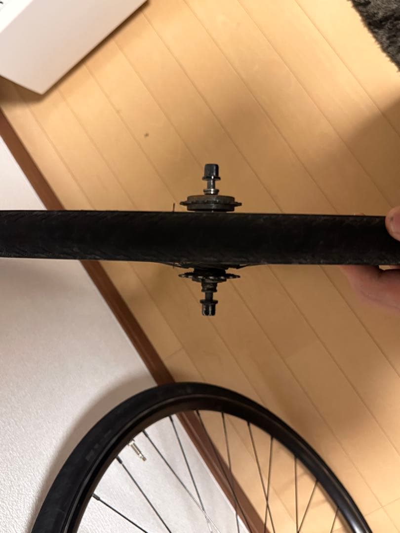 ピスト用完組ホイール　コグ、タイヤ付き