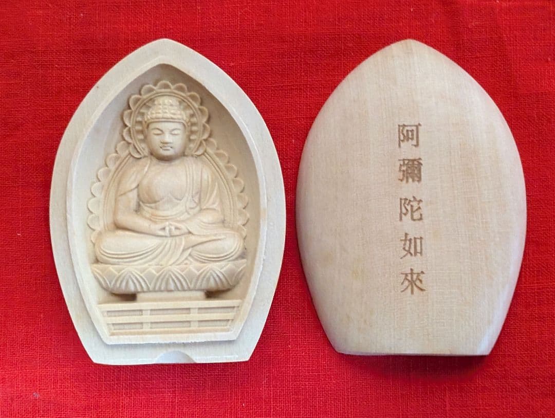 木彫り　菩薩　如来　明王　工芸品　 オブジェ　骨董品　アンティーク　レトロ