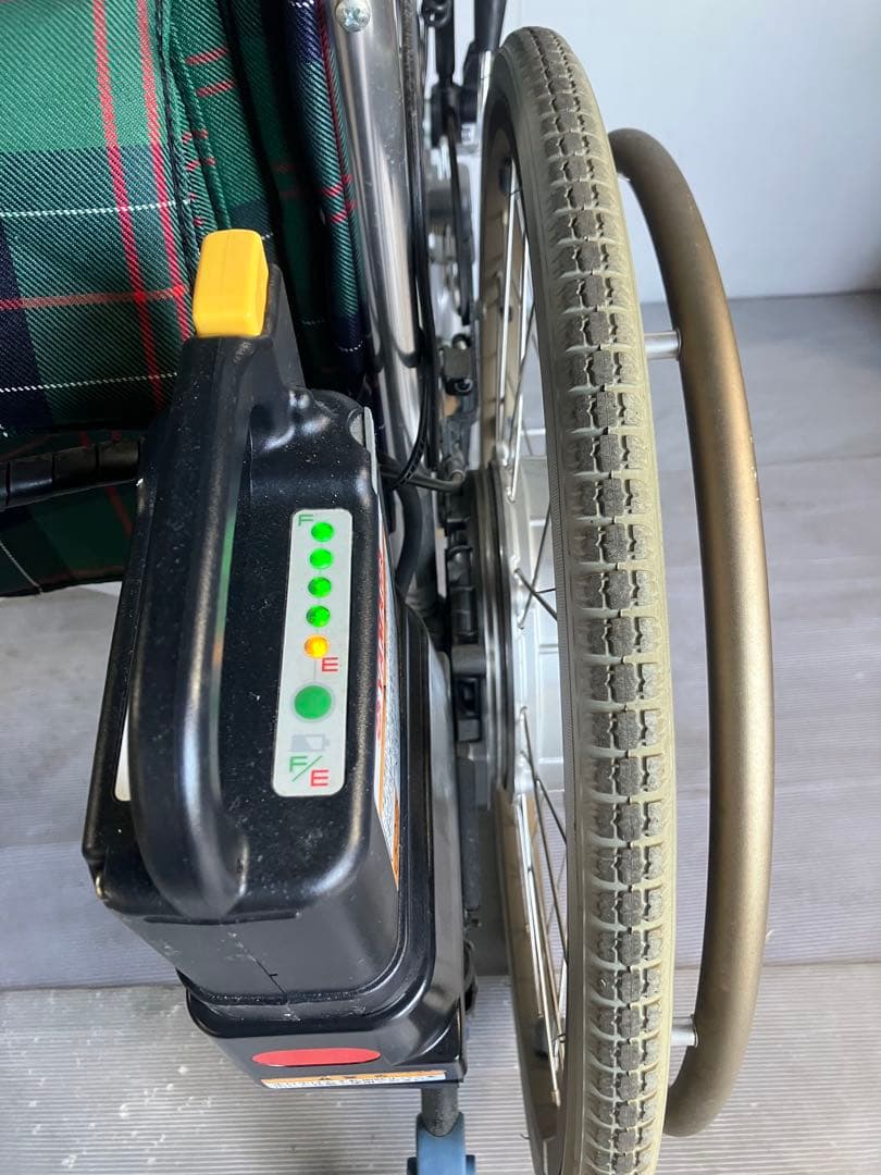 電動車椅子　YAMAHA駆動　4km/h 低速仕様