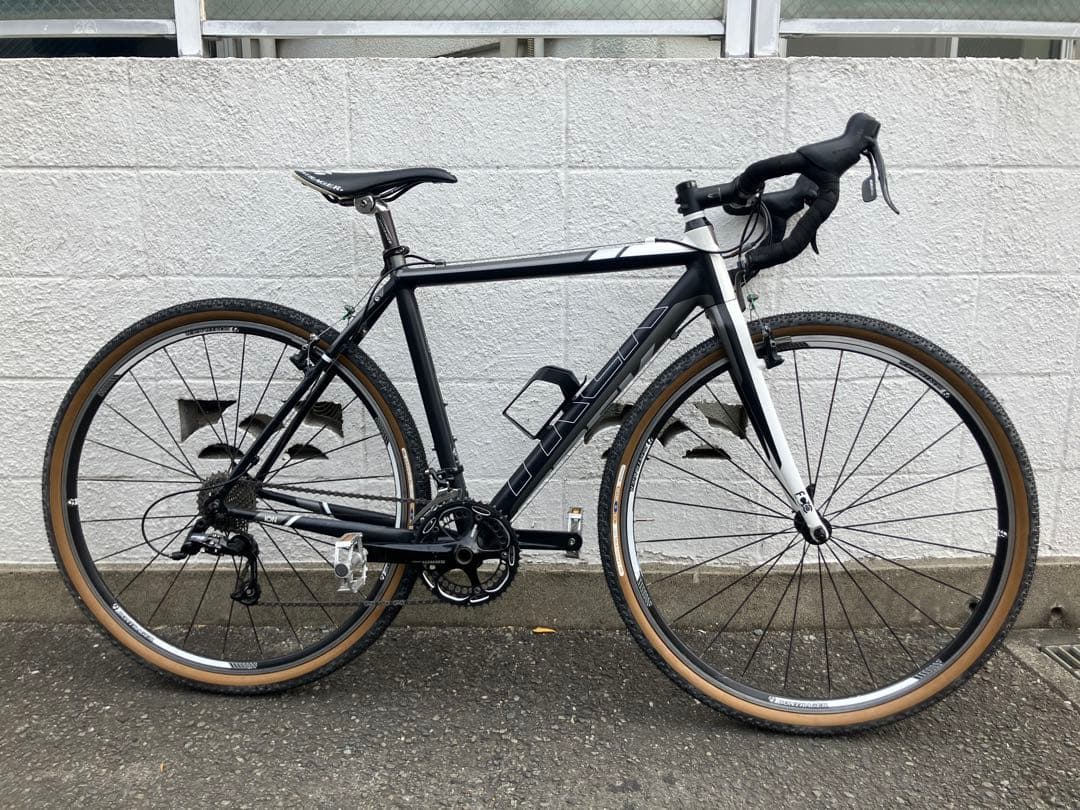 TREKシクロクロスバイク アルミフレーム