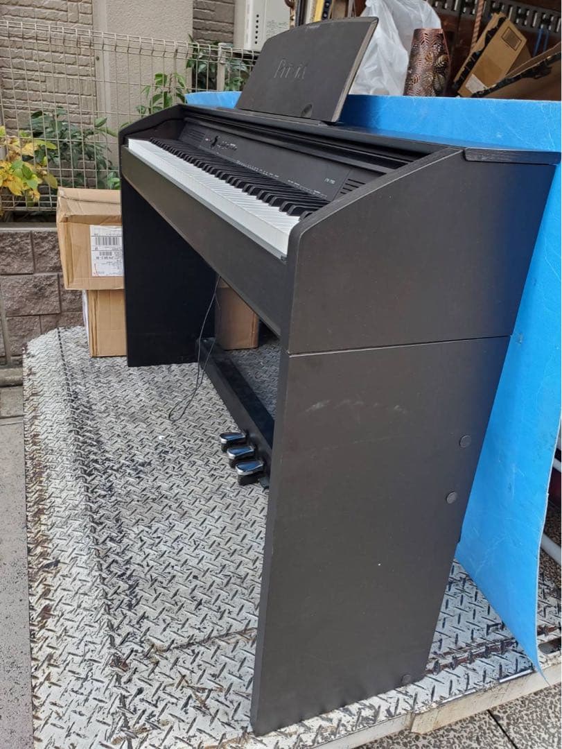 足立区手渡しCASIO Privia 電子ピアノ(PX-750)