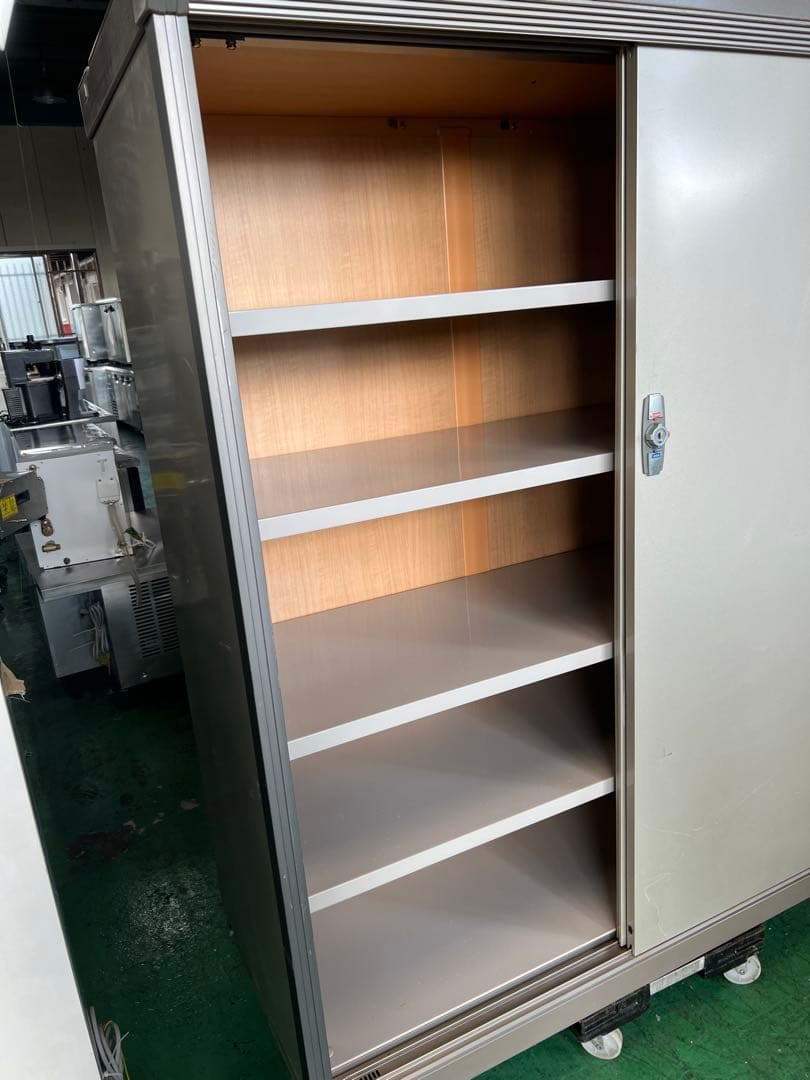 INABA 物置 1305x650x1625