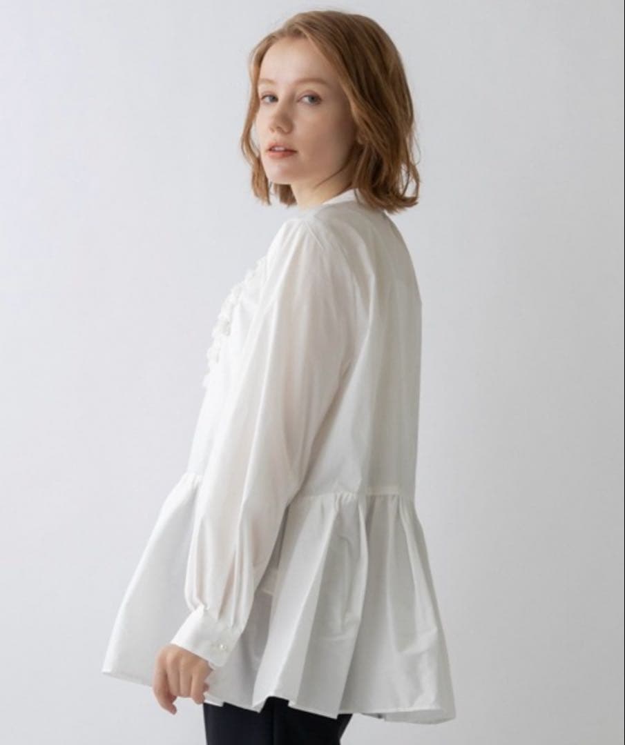 新品 定価26,400円 SONO ヒポポトゥースチュニックブラウス フリル