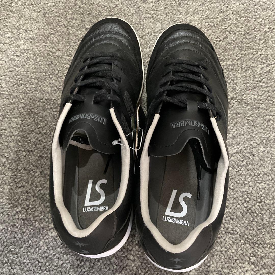 特価SALE‼︎ルース　フットサルシューズ　インドア　27.０