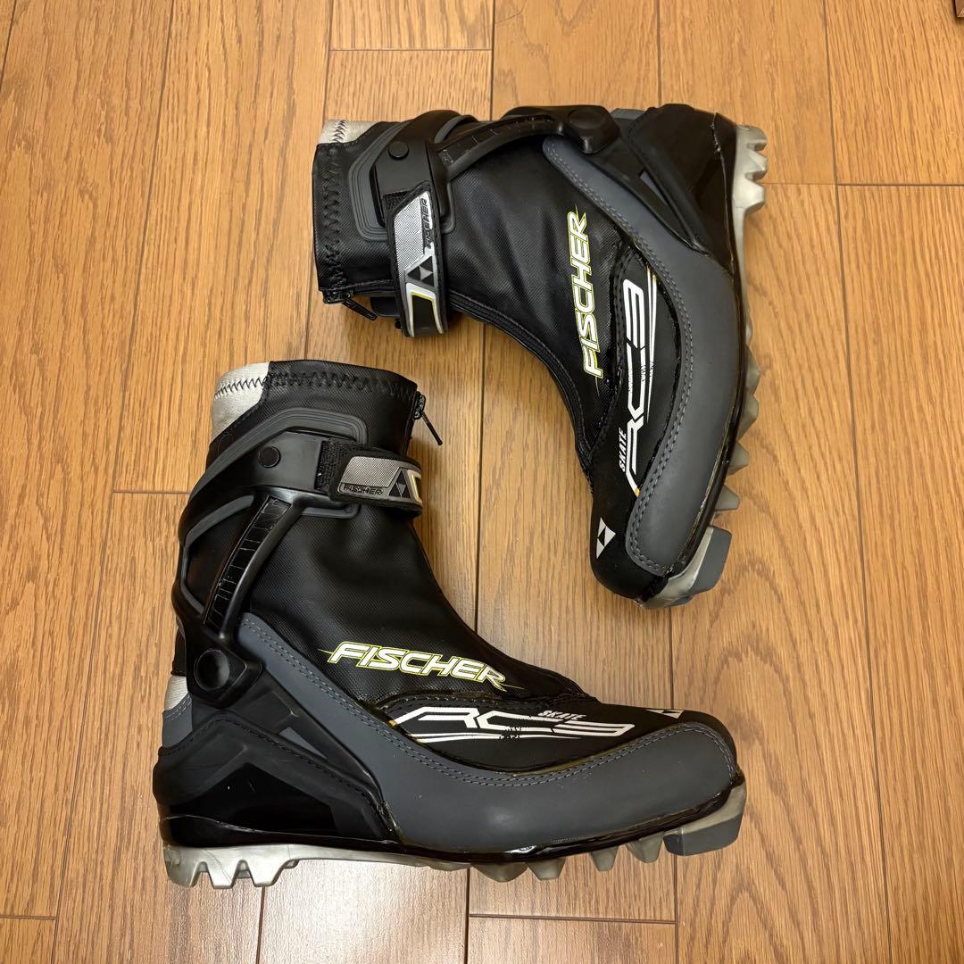 フィッシャーRC3 25.5 クロスカントリースキー　ブーツ