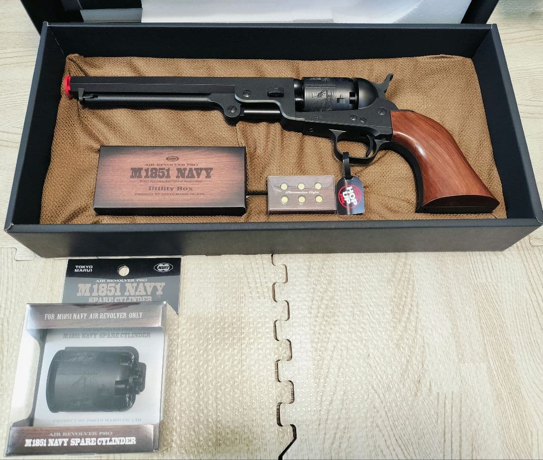値下げ！！東京マルイ M1851 NAVY スペアシリンダー付きエアリボルバー