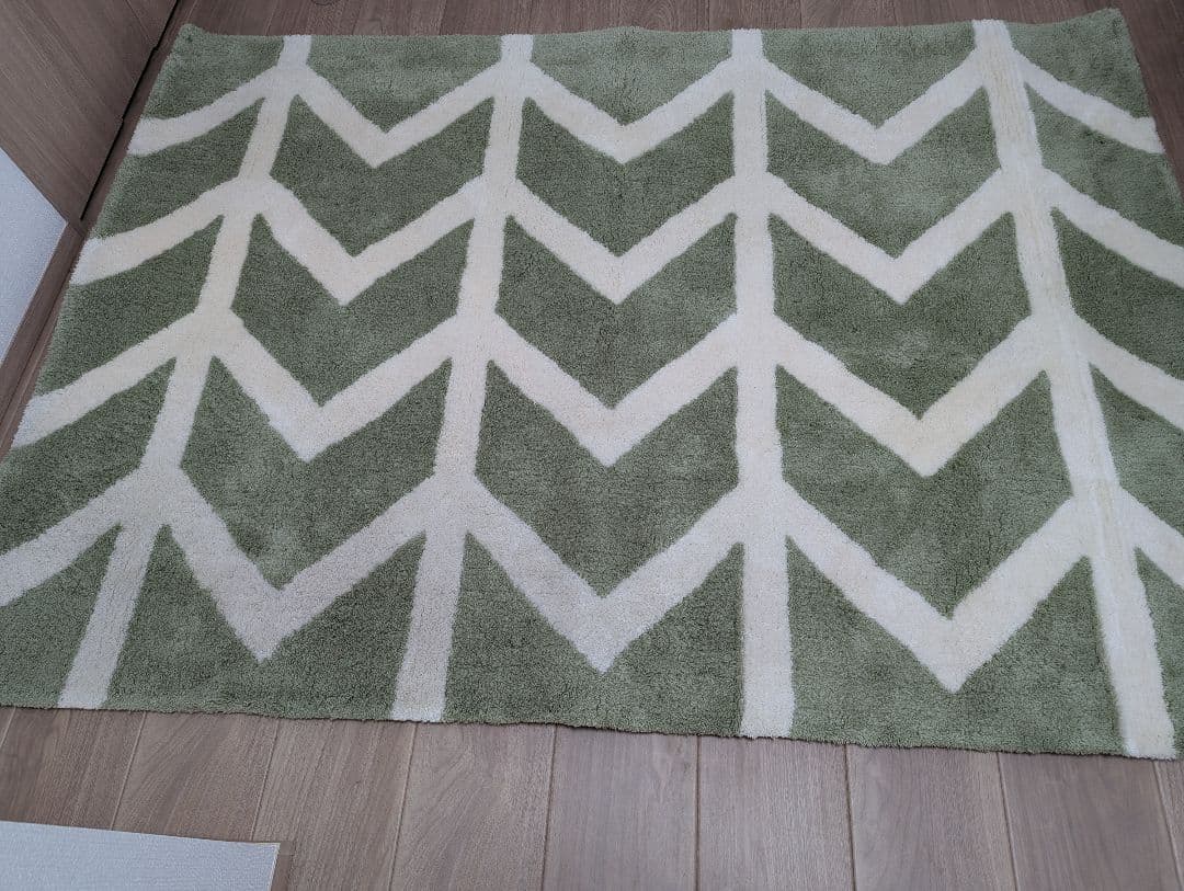 【廃盤】【オーダー】モモナチュラル　北欧風ラグ 130cm x 180cm