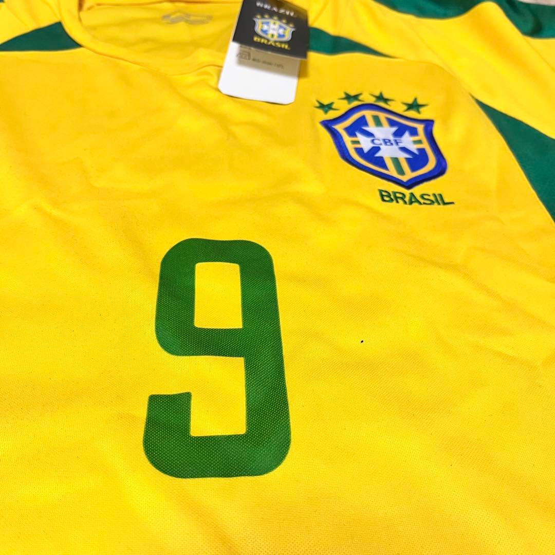 サッカーユニフォーム　ブラジル代表　ロナウド　9番 Mサイズ　新品