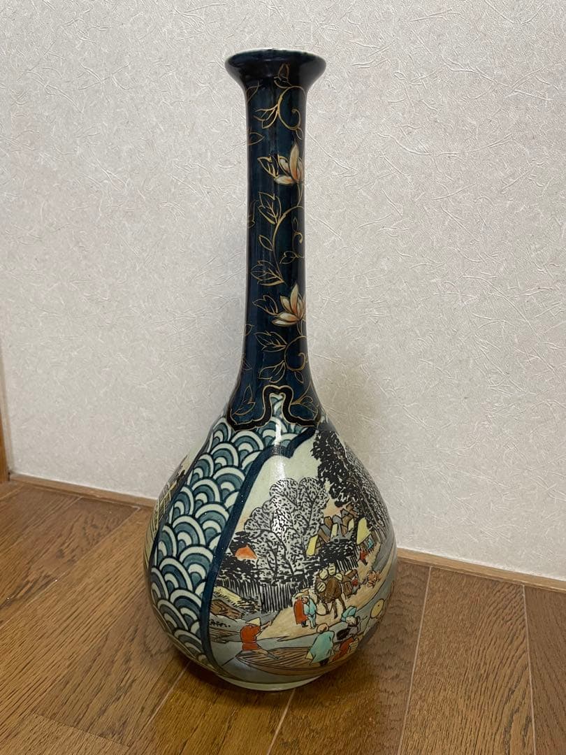 有田焼　円左エ門　金彩鶴首花瓶　東海道五拾三次の図