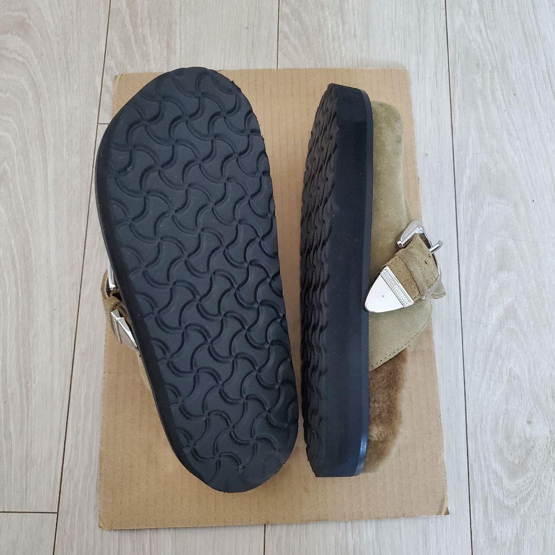 ゆう【MOHI…】スエードビッグベルトボストンサンダル