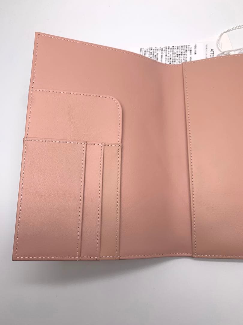 Carving Tribes Passport case B6 牛革　ピンク