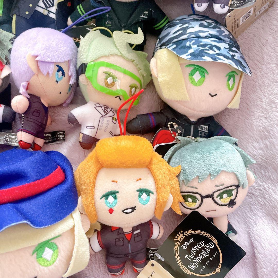 ツイステッドワンダーランド ぬいぐるみ　まとめ売り