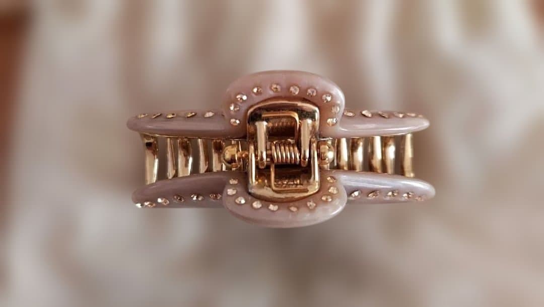 acca ヘアクリップ ベージュ Mサイズ