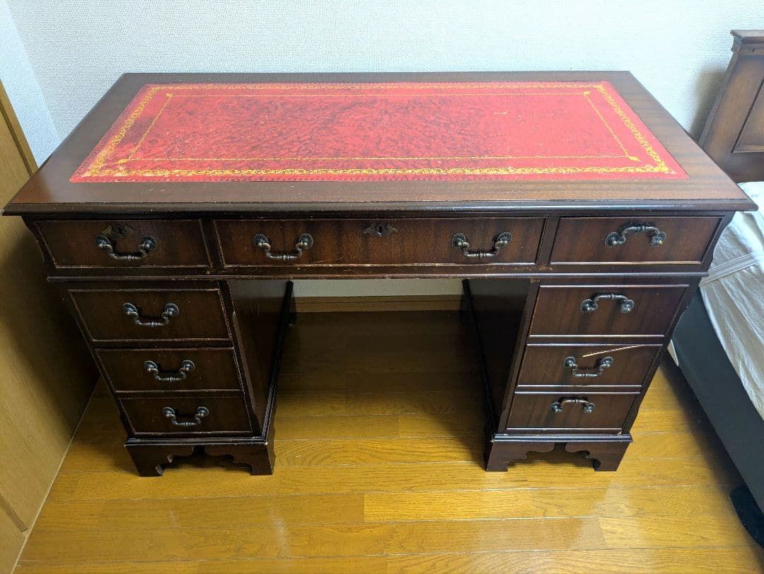 英国アンティーク　デスク　書斎机