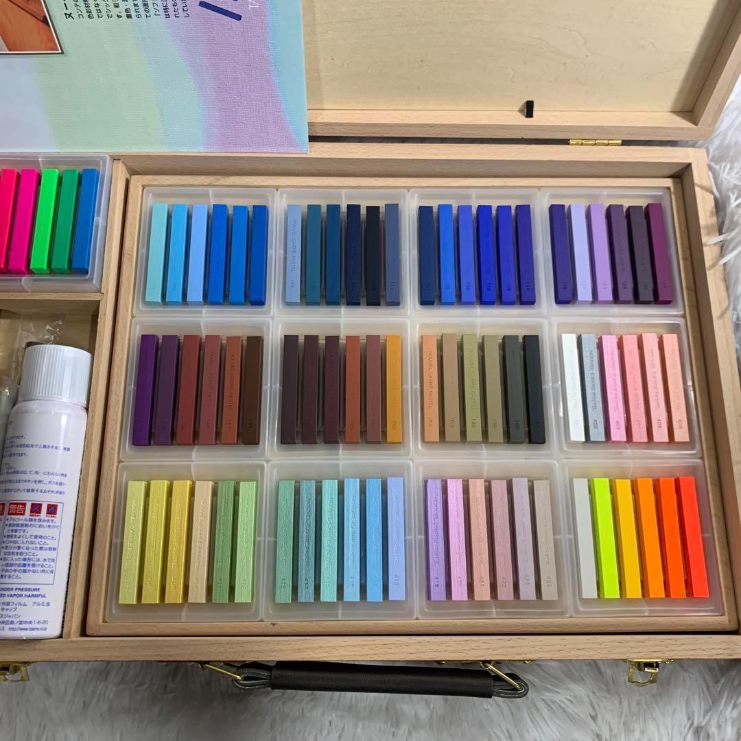 未使用♡ヌーベルカレーパステル　150色セット　木箱入り