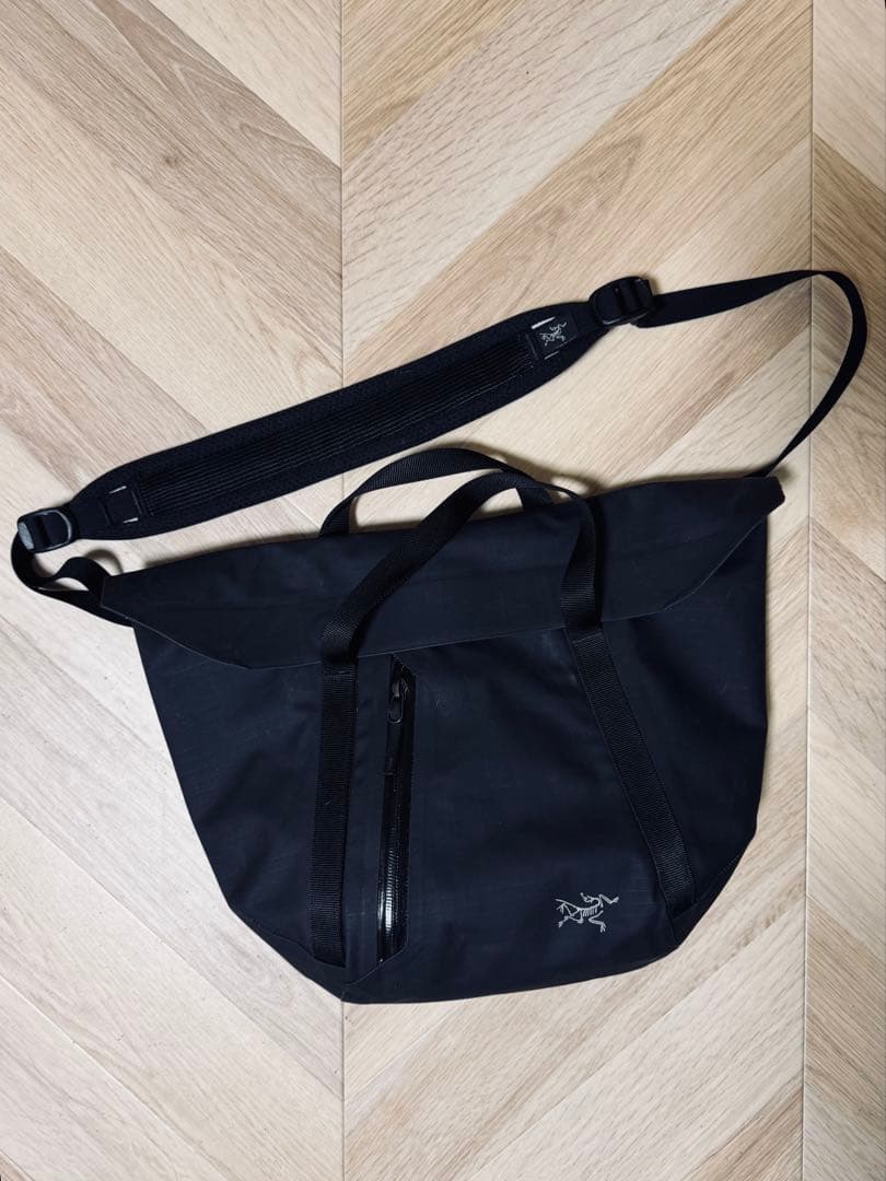 Arc'teryx アークテリクス　グランヴィル　ショルダーバッグ 黒　正規品