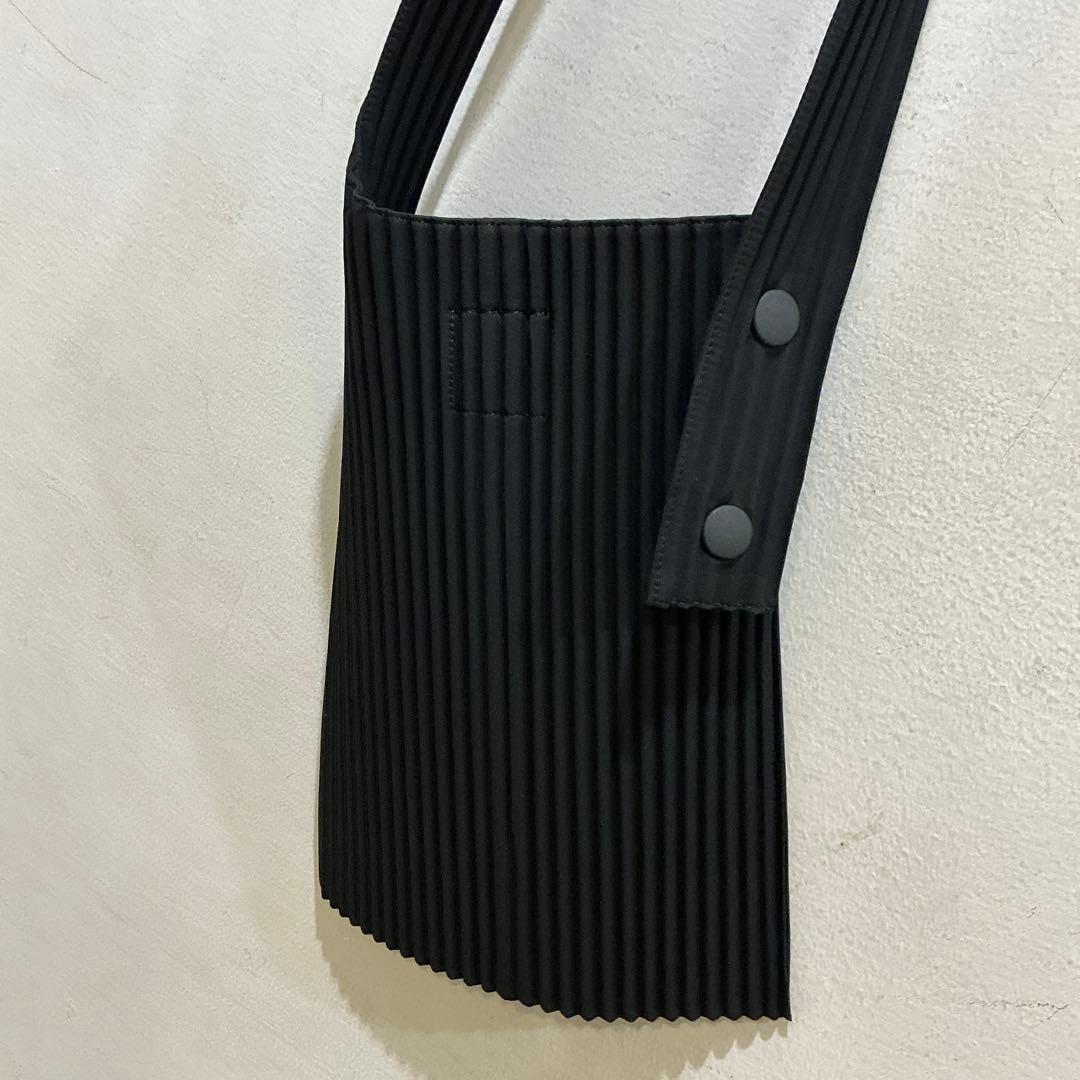 ISSEY MIYAKE ショルダーバッグ