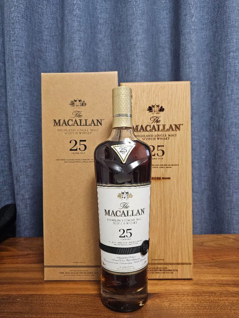 The Macallan 25年 シングルモルトウイスキー 2022年リリース
