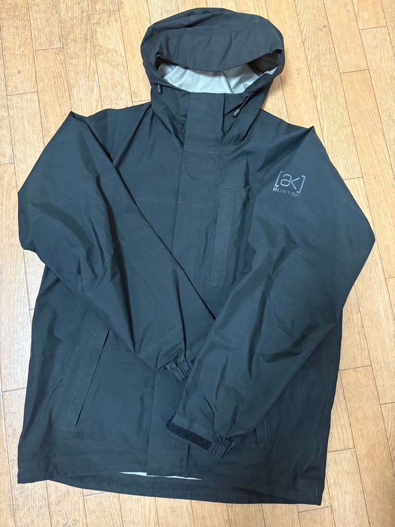 訳あり　BURTON AK 3L CONTINUUM 黒　L ウェア　ジャケット