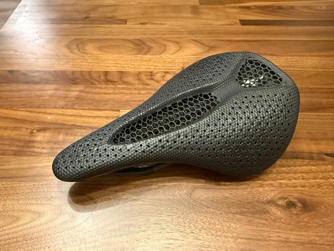 スペシャライズドS-WORKS POWER MIRRORサドル143mm 美品