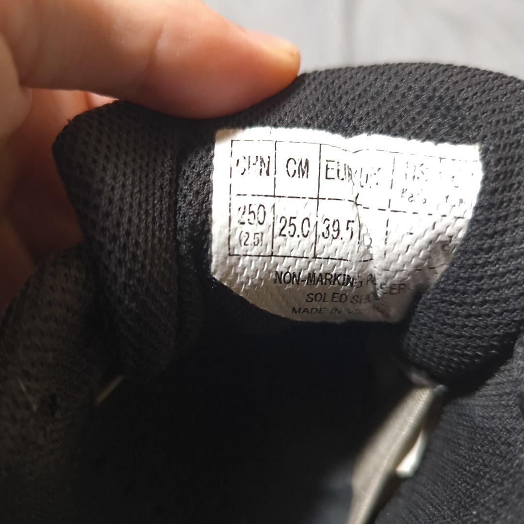 美品！YONEX SHB-65 65Z　25.0cm　3E