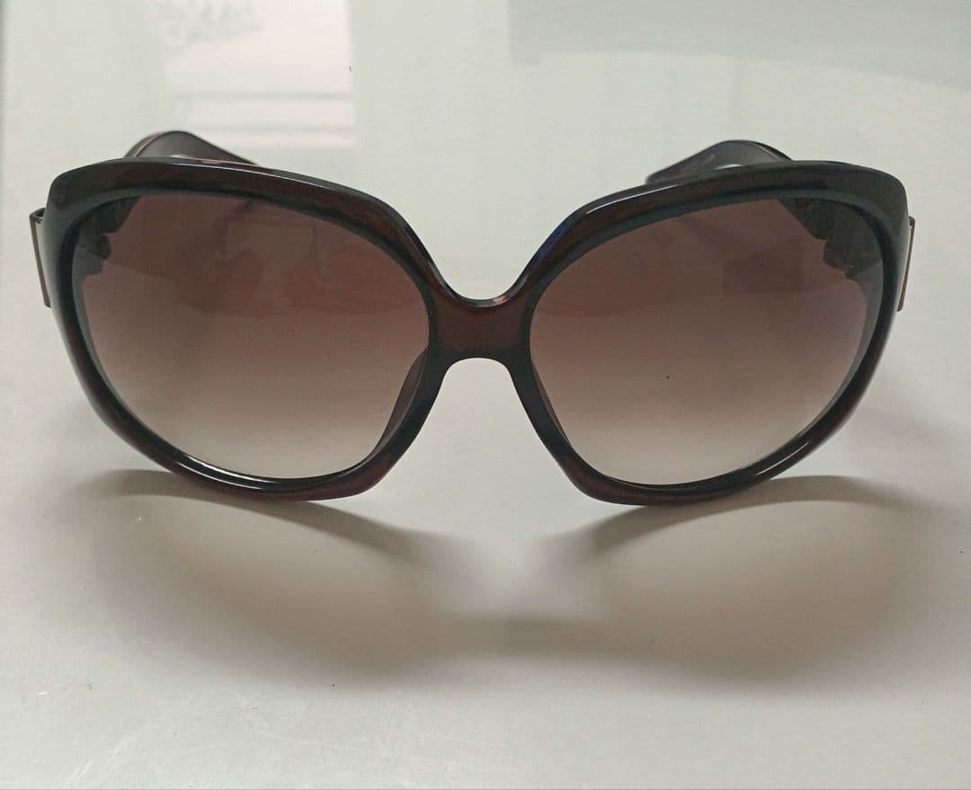 【未使用】GUCCI サングラス サイドリボンモチーフ