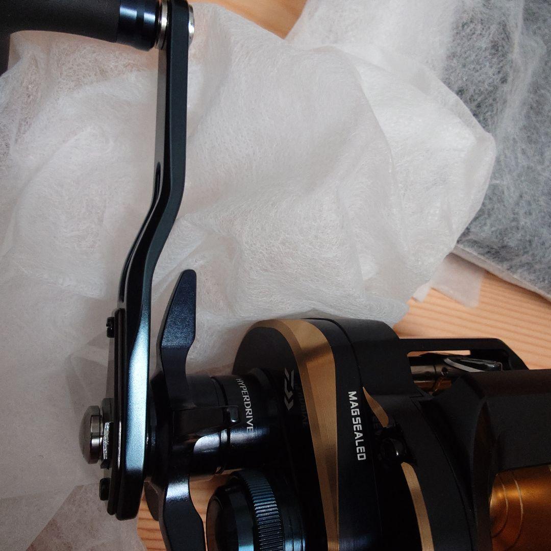 25ソルティガ 300HL 左ハンドル 300HL