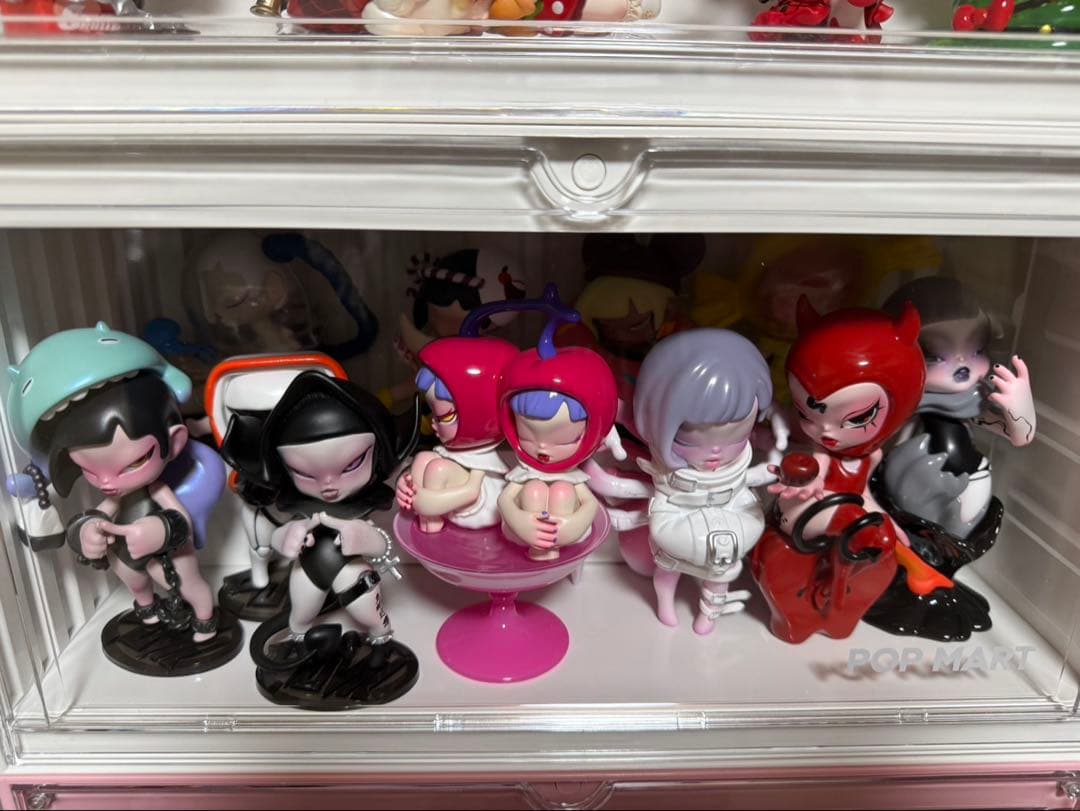 Suvii フィギュア　POPMART