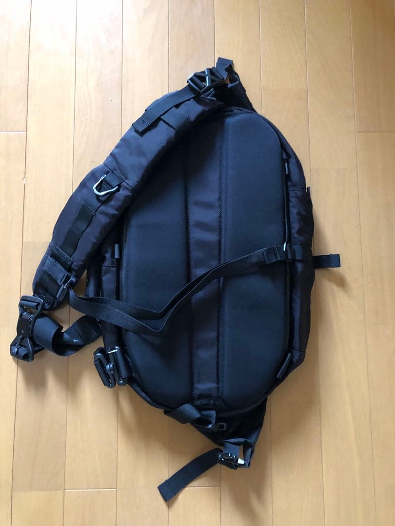 4*U様 美品　CODE OF BELL コードオブベル X-PAK スリングバ