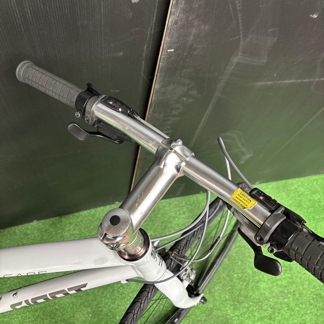 クロスバイク GIANT ESCAPE R3 ホワイト