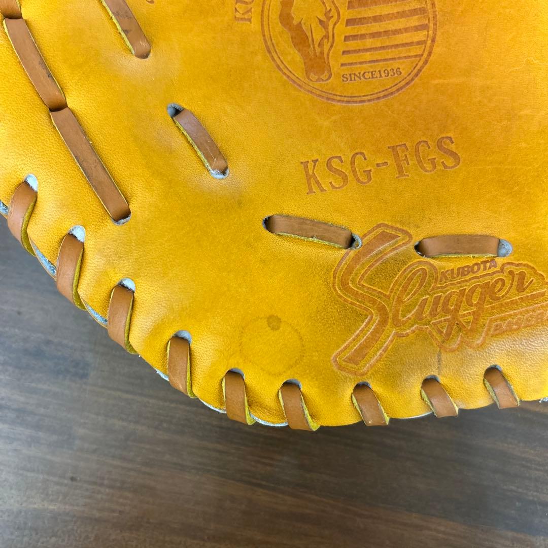 久保田Slugger板グローブ