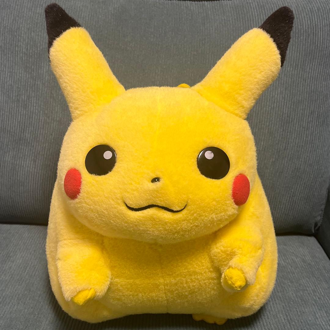 ポケモン ピカチュウ ぬいぐるみ 等身大 初期 TOMY