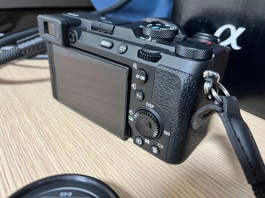 Sony α7cii + 40mm2.5G