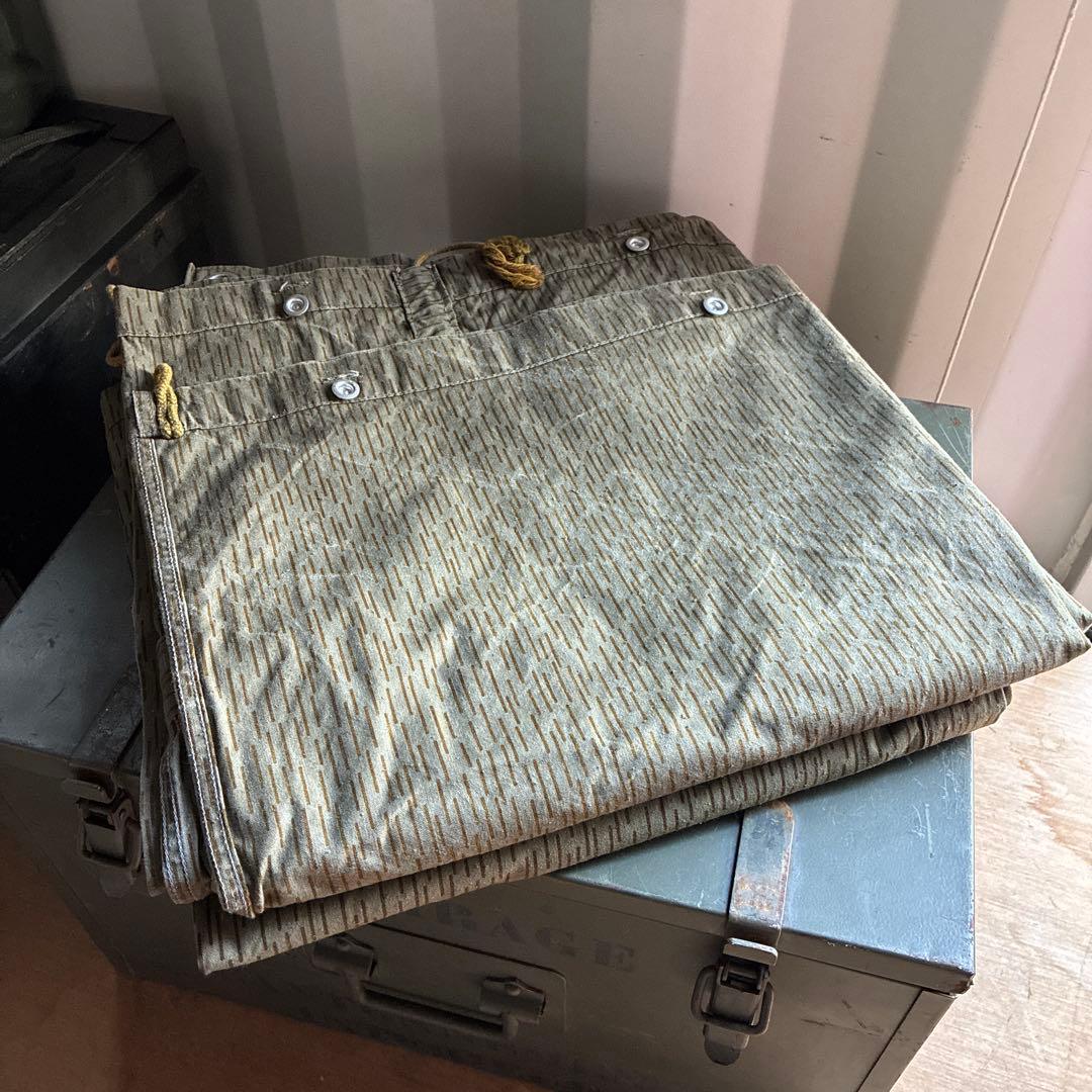 東ドイツ軍　レインドロップカモ　ポンチョテント