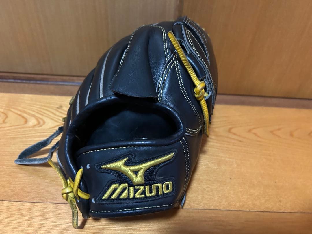 ミズノグローブ　ミズノプロ　ピッチャー　（軟式用）