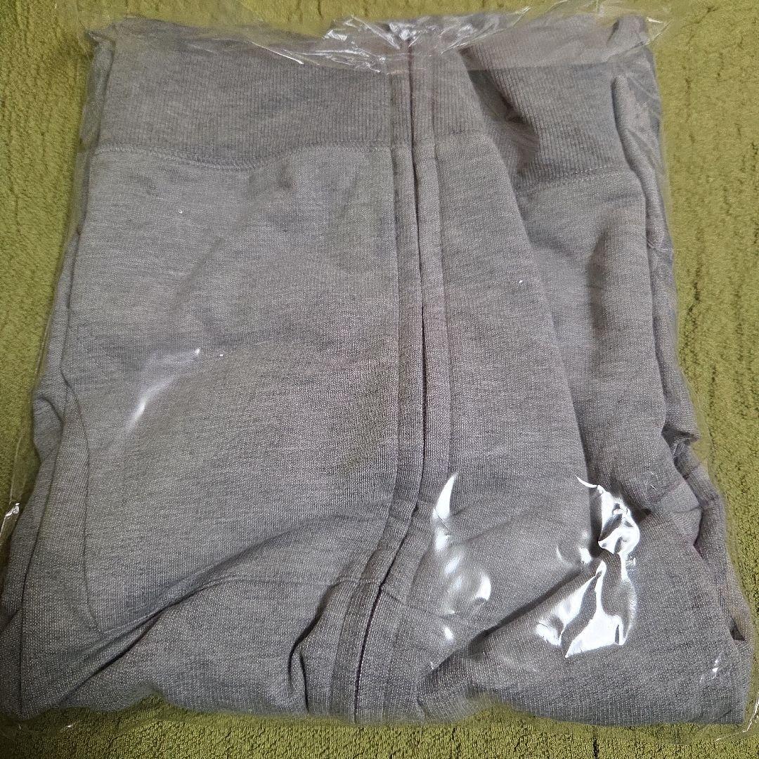 送料無料★新品★B'z　Pleasure 2023 パーカー XL