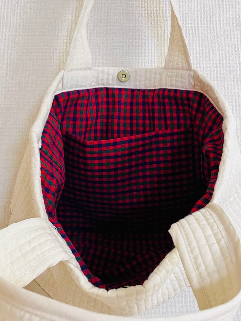 専用ページです。生成りのヌビ刺繍バック