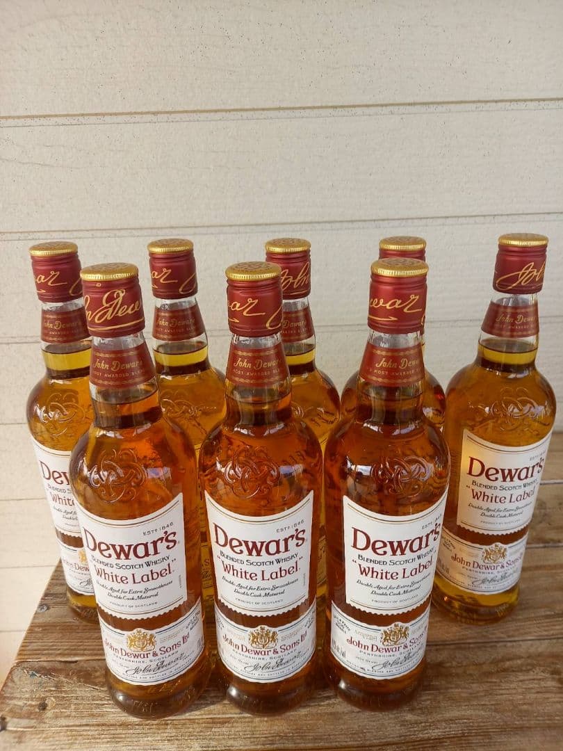 デュワーズ　ホワイトラベル　700ml　8本セット