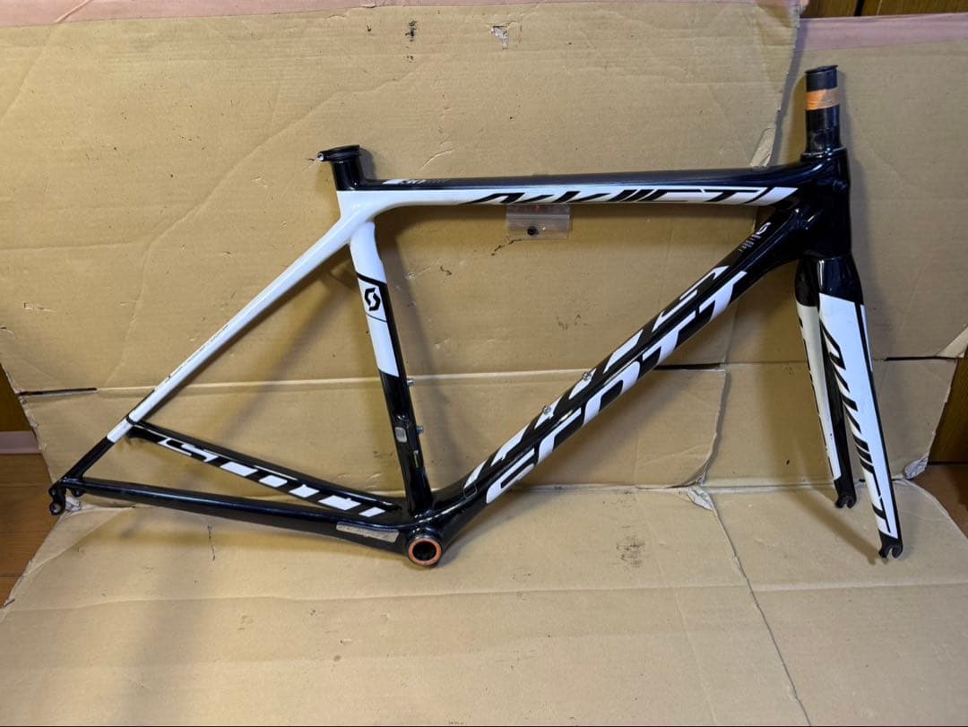 SCOTT ADDICT 30 フルカーボン　 ロードバイク フレームセット