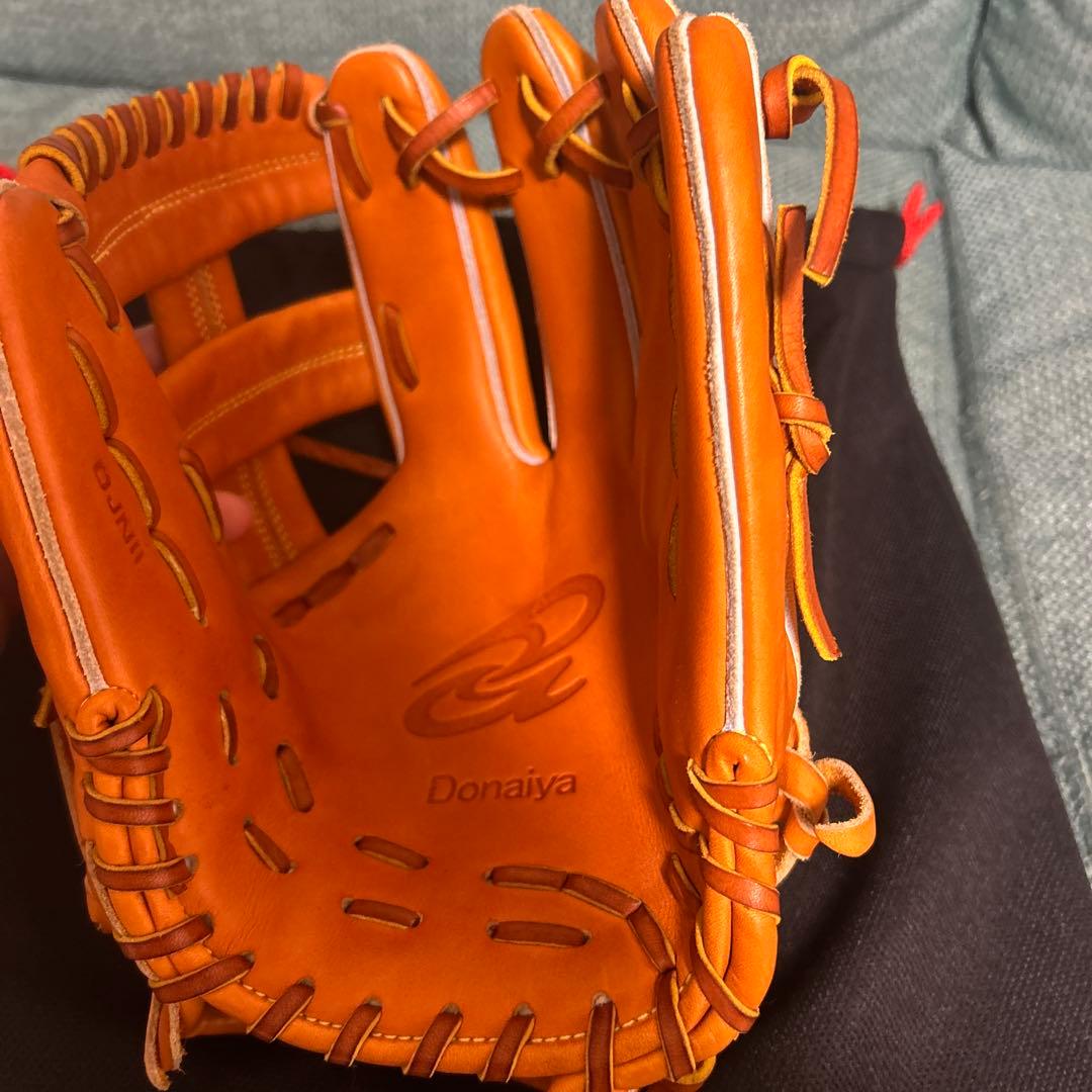 ドナイヤ　グローブ　軟式用　DJNII 内野手