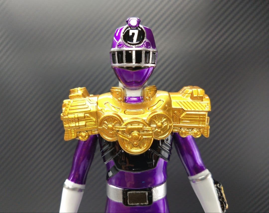 【専用出品】烈車戦隊トッキュウジャー 赤→紫 カラーリペイント