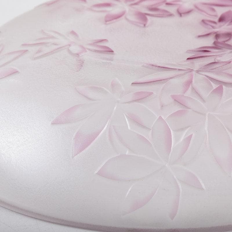 ガラス工芸　荒木良忠作　玻璃彫刻　金赤楓はがさね文皿　共布共箱　C　9197