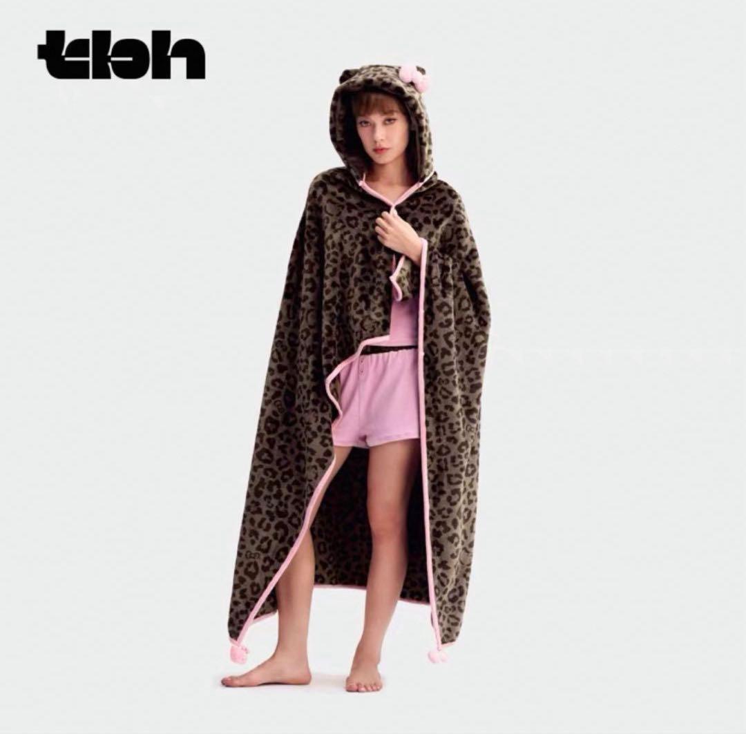 海外限定Hello Kitty x TBH お昼寝用ブランケット