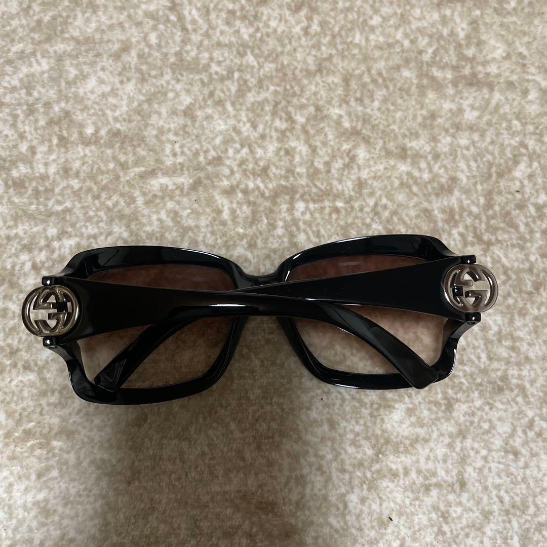 GUCCI サングラス　GG2598/S