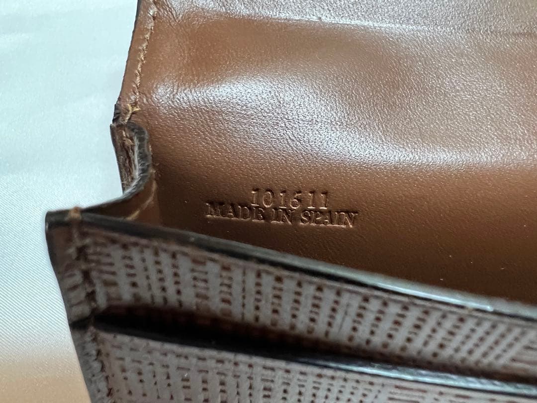 LOEWE(ロエベ) 型押しレザーカードケース(名刺入れ) メンズ/レディース