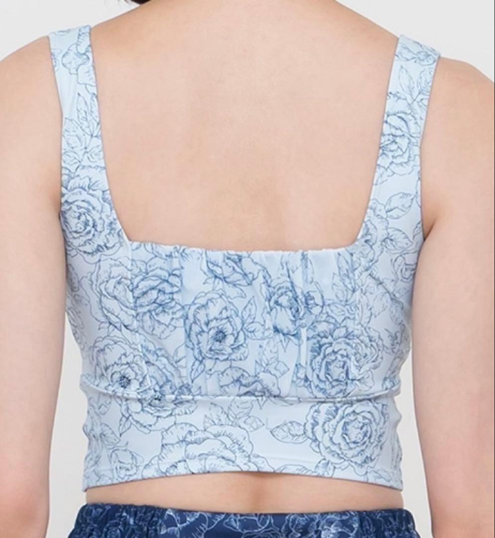 ★新品未開封★ブルーミングフラワーブラトップ★Ｌサイズ★